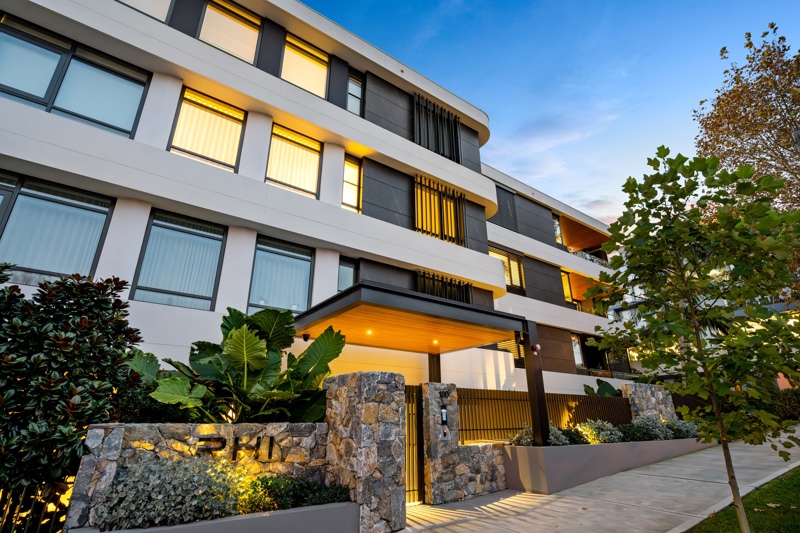 1 203 100 Spofforth 517 Enhanced NR